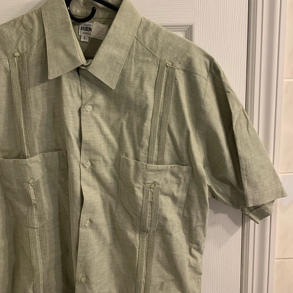 Renato Light Green/cream Short Sleeve